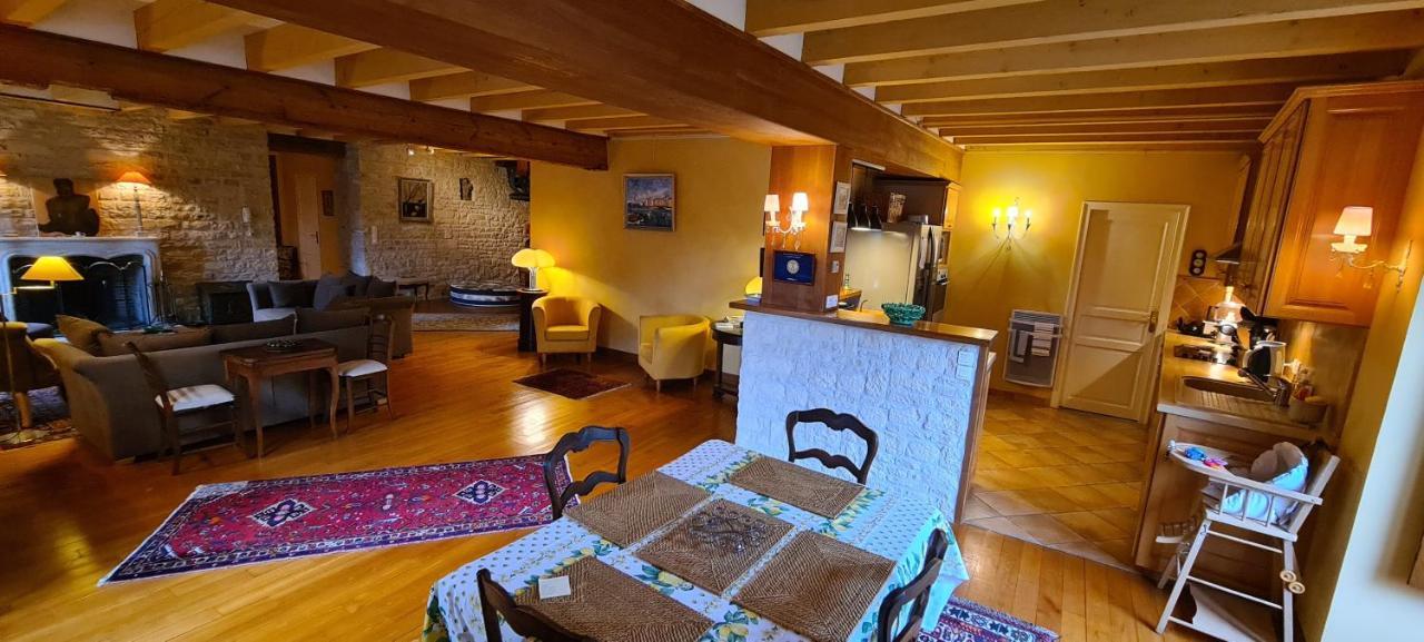 Villa Le Moulin De Mansle Esterno foto