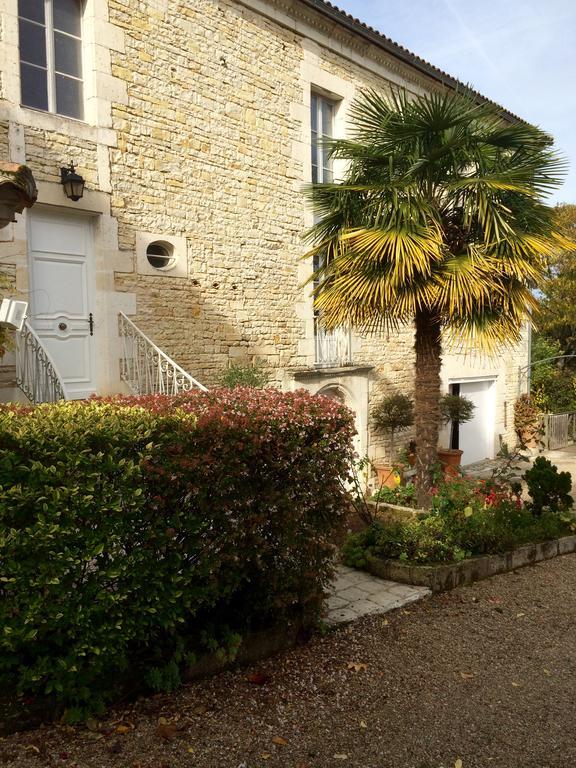 Villa Le Moulin De Mansle Esterno foto